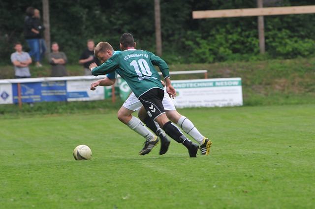 第96分钟丢球！3-3绝平！利物浦爆冷丢分，落后榜首10分卫冕英超无望